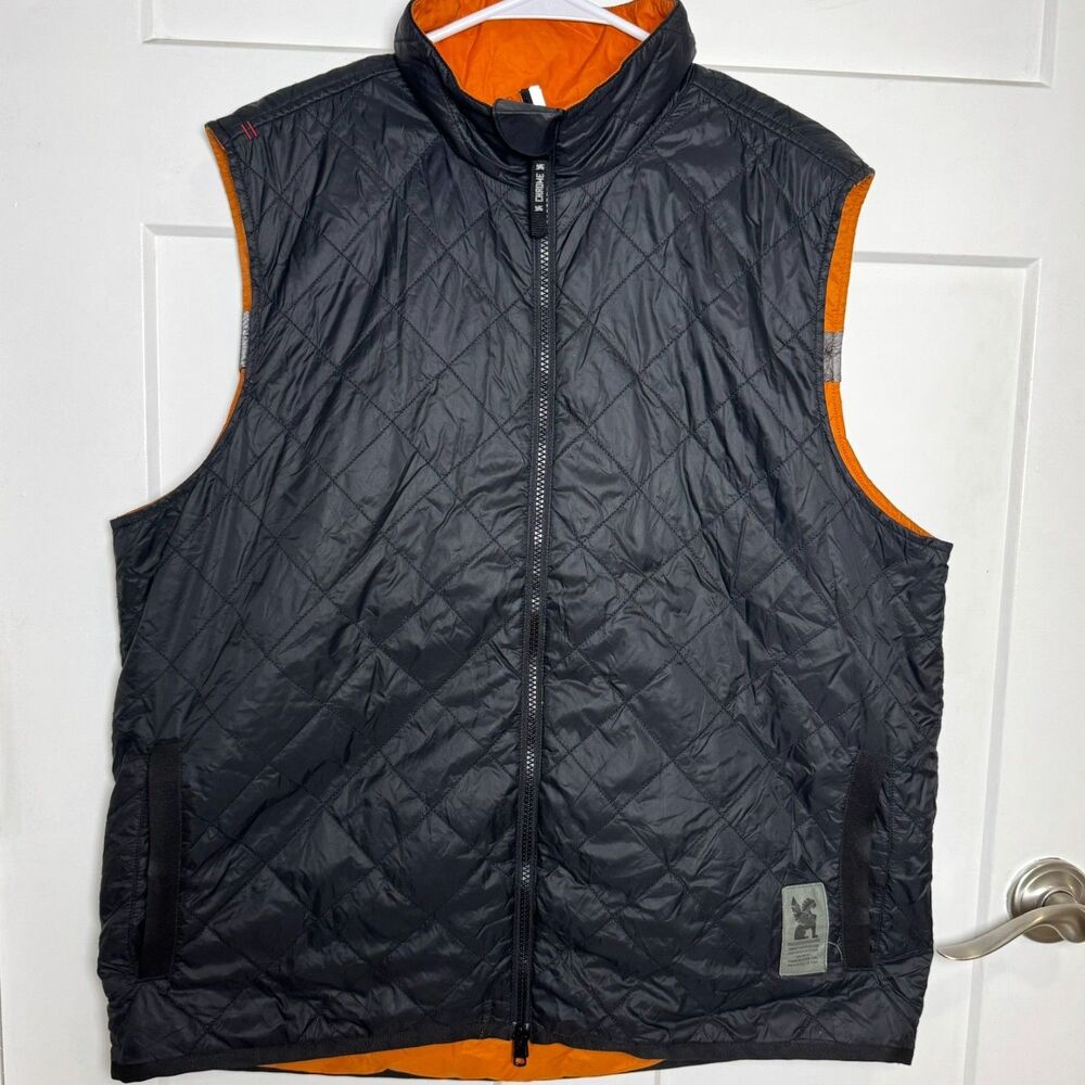 Chrome Industries Mens XL Reversible Insulated Quilted Vest Cycling Reflective